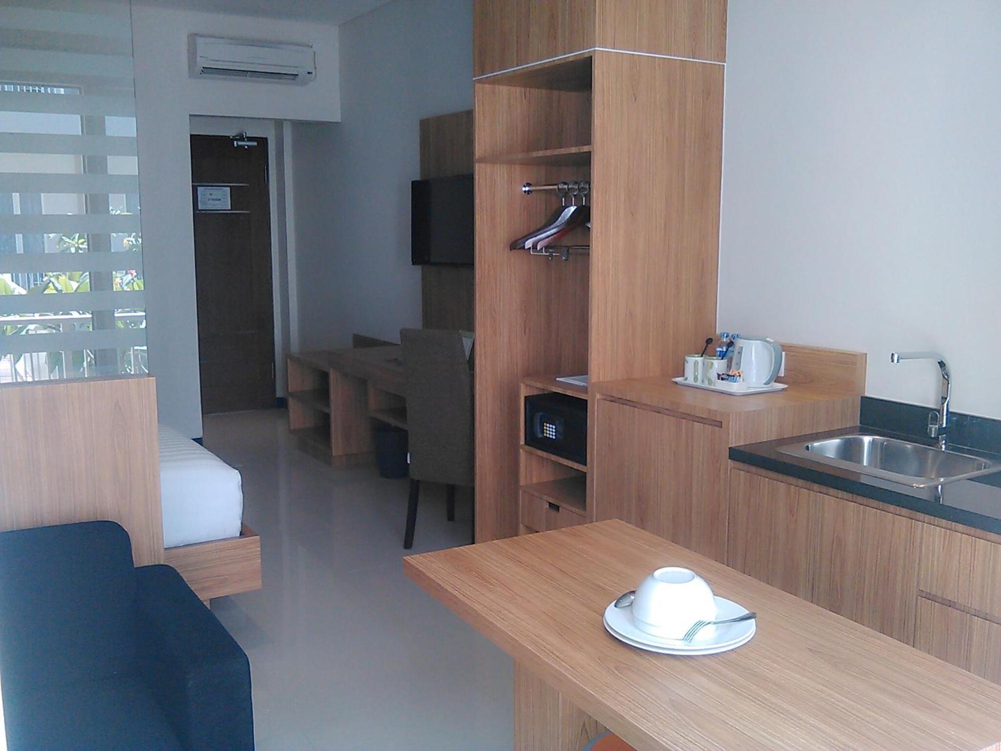 Choice Stay Hotel Denpasar חדר תמונה